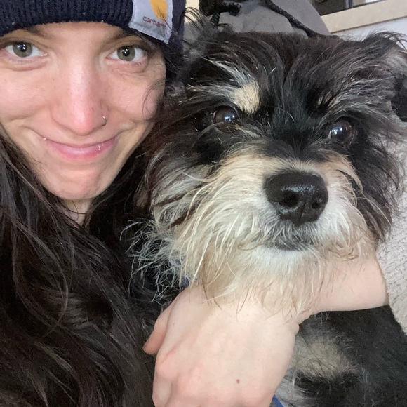 Meet your Posher, Ali - Picture 1 of 1